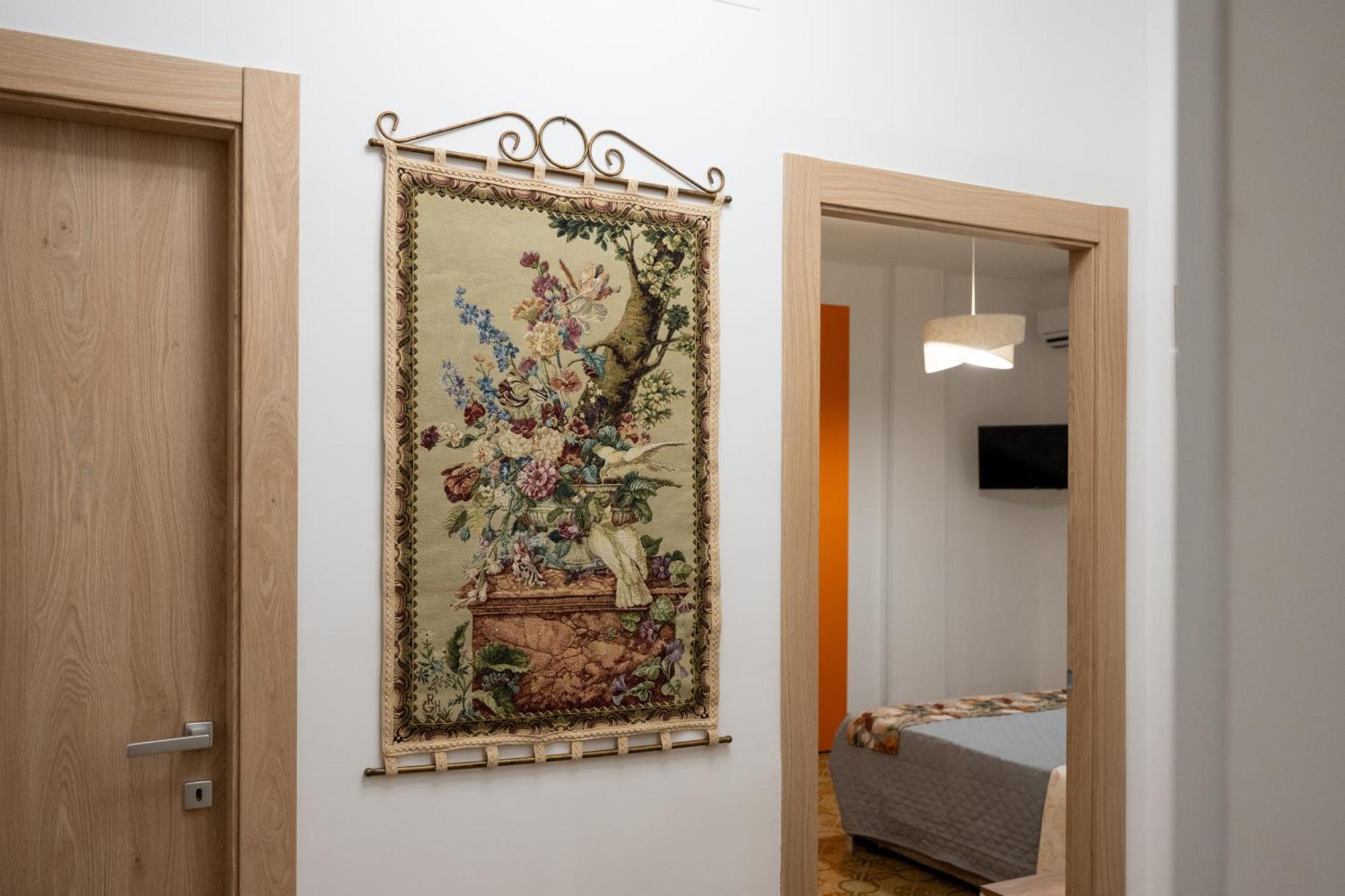 B&B Benvenuti Al Centro Caserta Exteriér fotografie